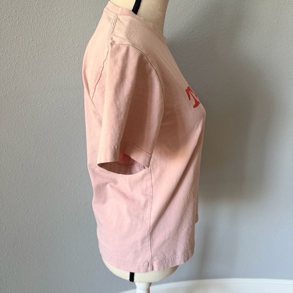 Uniqlo Light Pink Tee - Picture 6 of 12